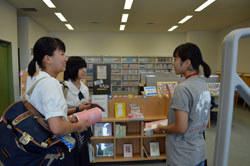 図書館ツアー
