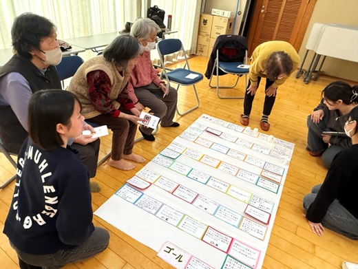 2026.02.25_③大島_すごろくで水害いついて学ぶ様子